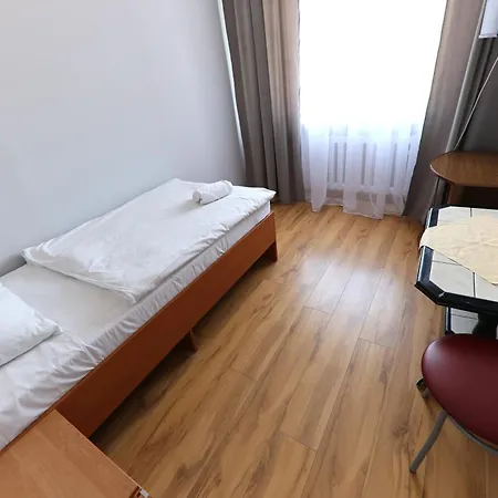 לינה וארוחת בוקר Agro Obiekt Hotelowy ורוצלב