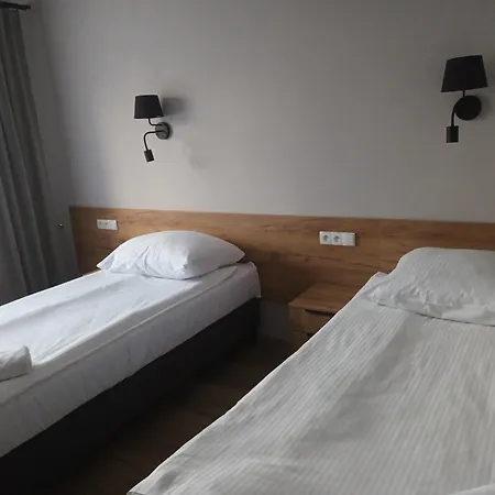 Agro Obiekt Hotelowy ベッド・アンド・ブレックファスト ヴロツワフ