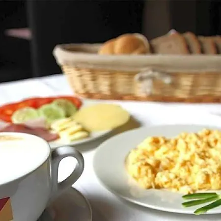 Bed & Breakfast Agro Obiekt Hotelowy Wrocław